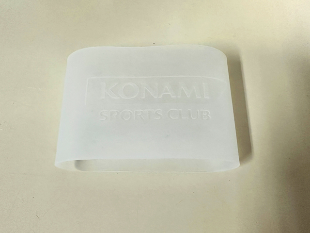ウェアラブルデバイス用シリコンカバー